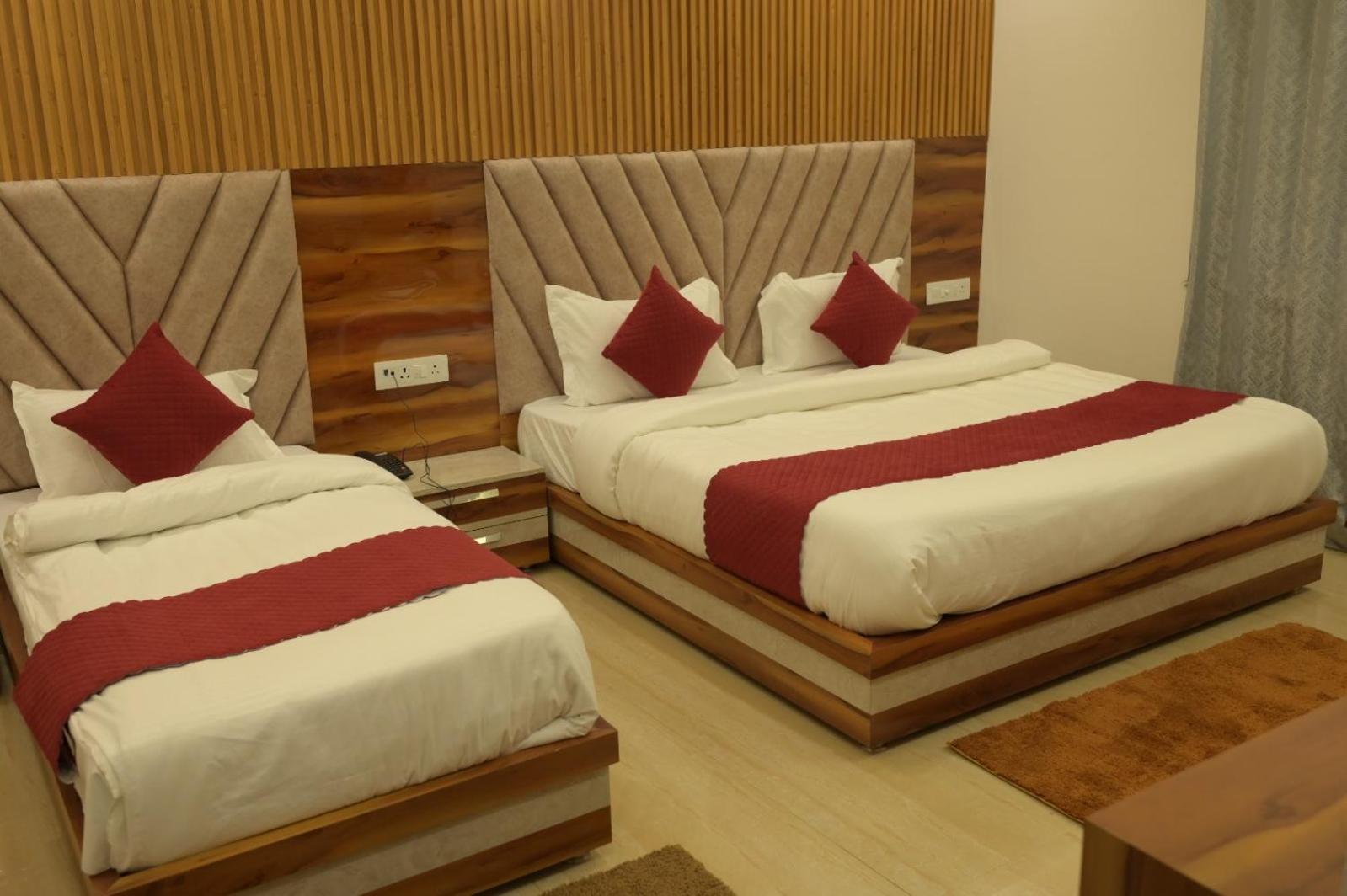 Hotel Udit Inn Rudraprayag Exterior photo